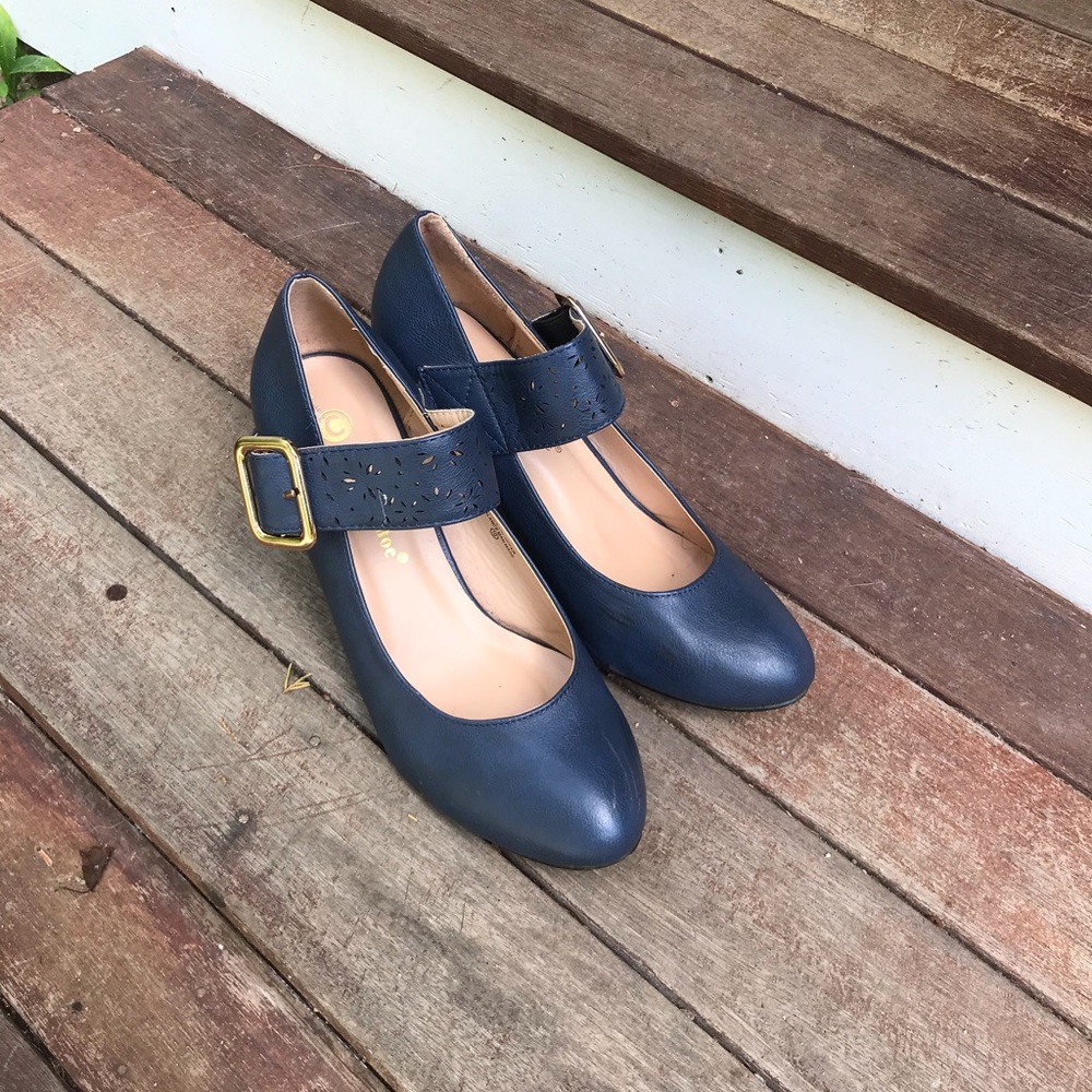 Periwinkle Blue vintage inspired ModCloth heels